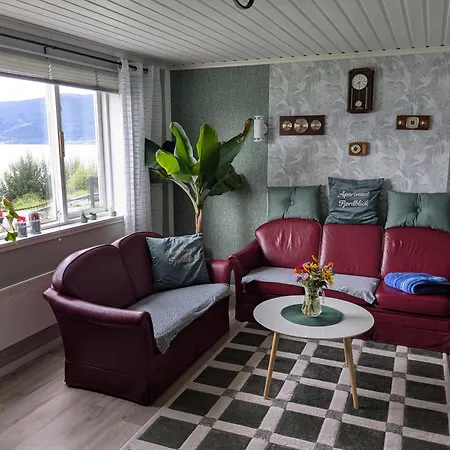 Fjordblick Lägenhet *