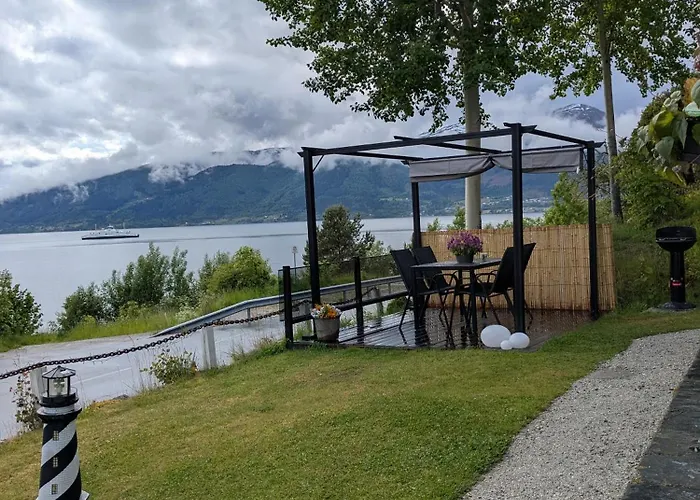 Fjordblick Lägenhet